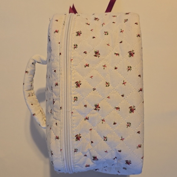 Wild Fable Makeup Pouch - Picture 4 of 7